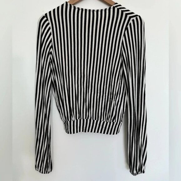 Revamped Black and White Striped Wrap V Neck Blouse size small - Picture 5 of 5